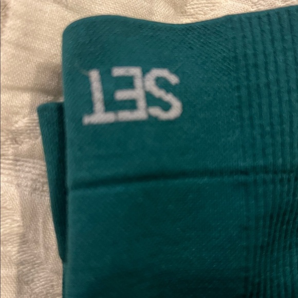 SET Active One-Shoulder Sports Bra and Leggings - Picture 2 of 4